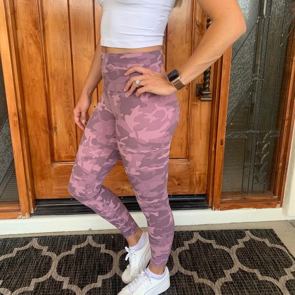 Lululemon Align 25” Inseam *Incognito Camo Pink* NWOT - Picture 5 of 5